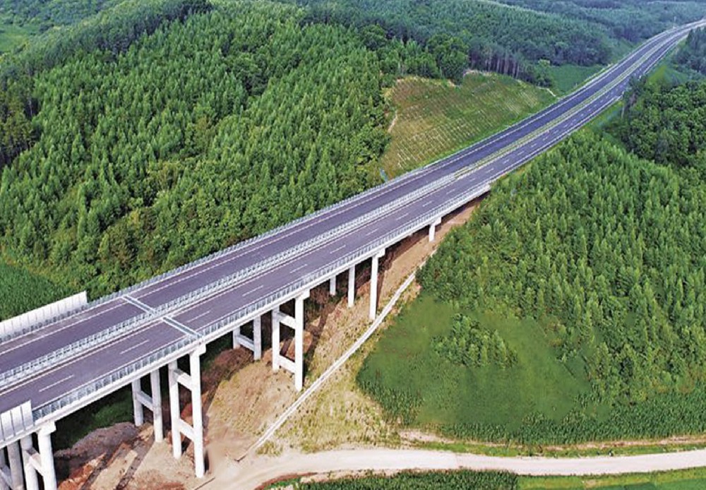 集双高速东丰至双辽段路面工程